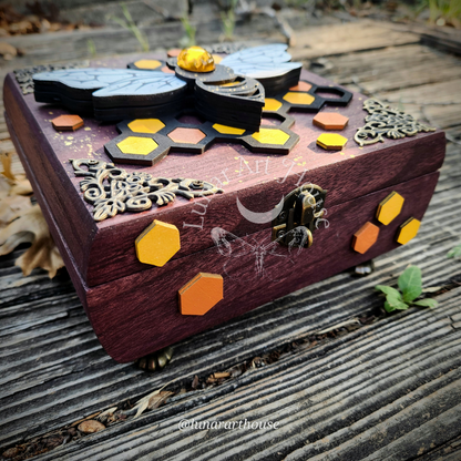 Honeybee Hidden Key Box