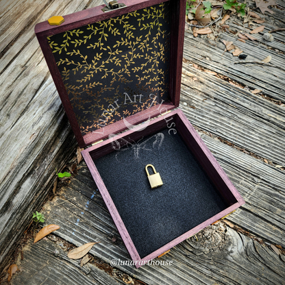 Honeybee Hidden Key Box