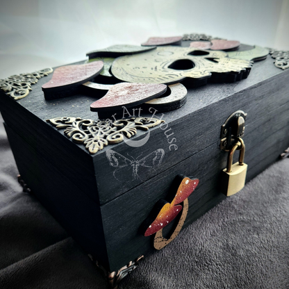 Mushroom Skull Hidden Key Box