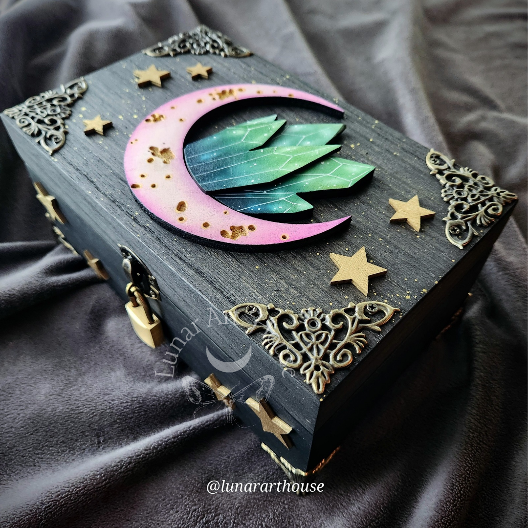 Emerald Crystal Moon Hidden Key Box