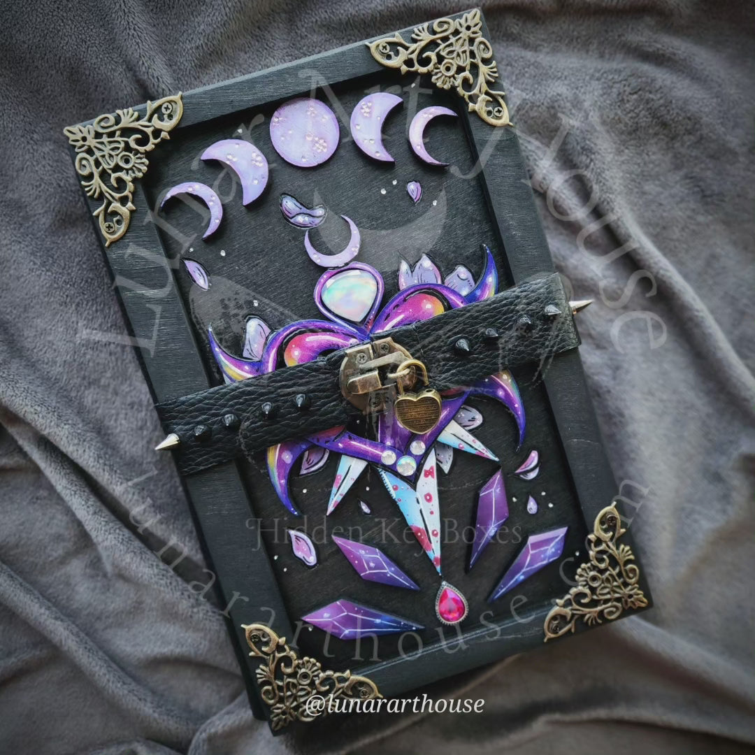 Rainbow Heart Hidden Key Journal