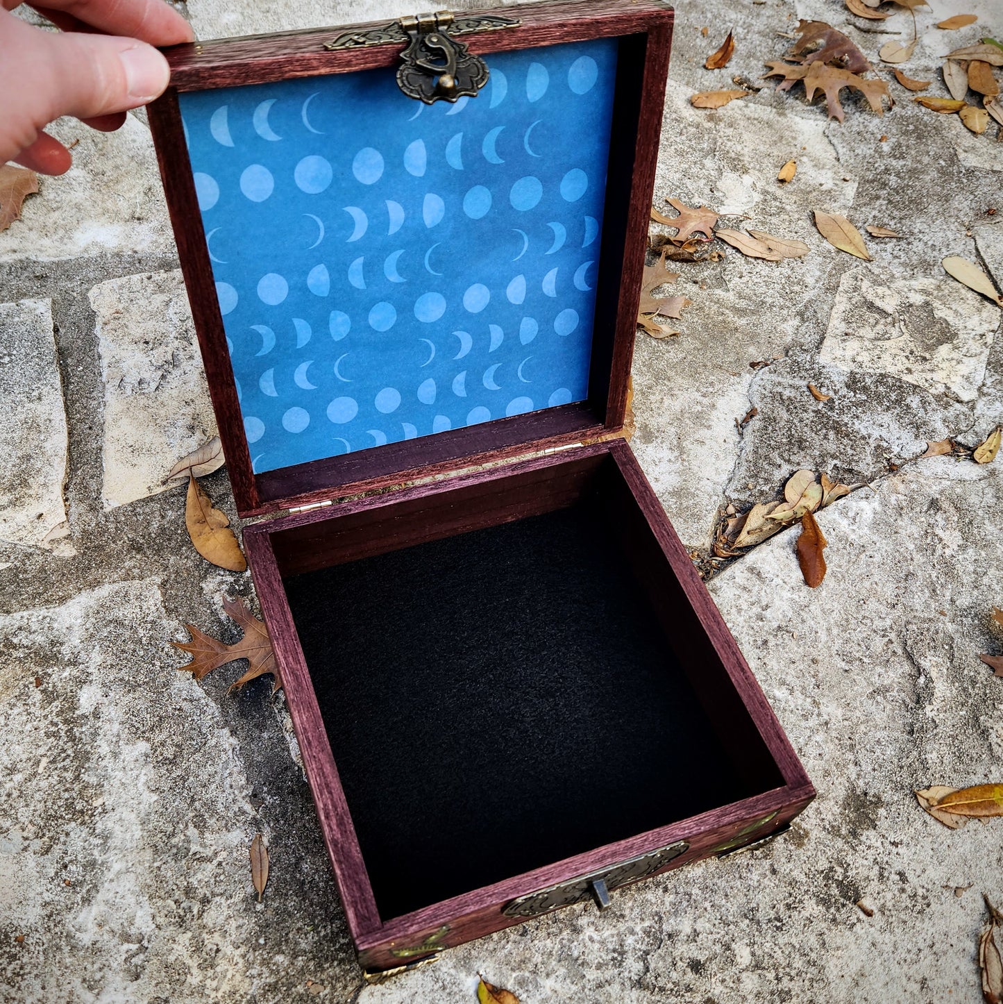 Labradorite Cat Skull Hidden Key Box